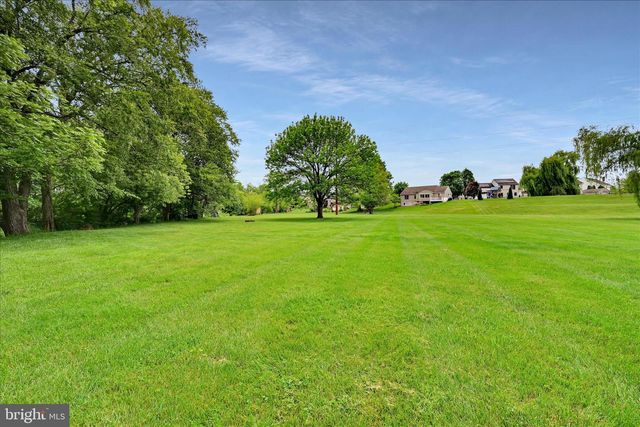 69 MISTY LN, Ephrata, PA 17522