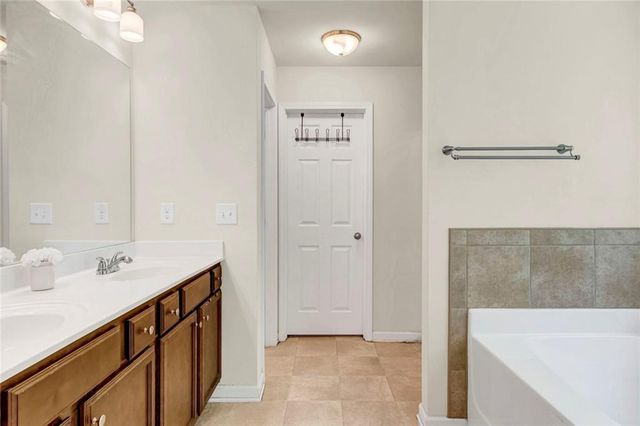 2540 Trelipe Drive, Lawrenceville, GA 30044