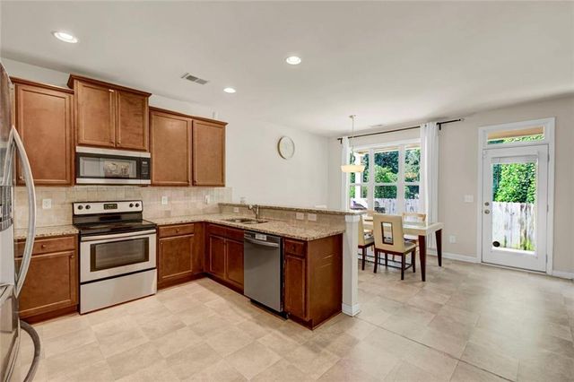 2540 Trelipe Drive, Lawrenceville, GA 30044