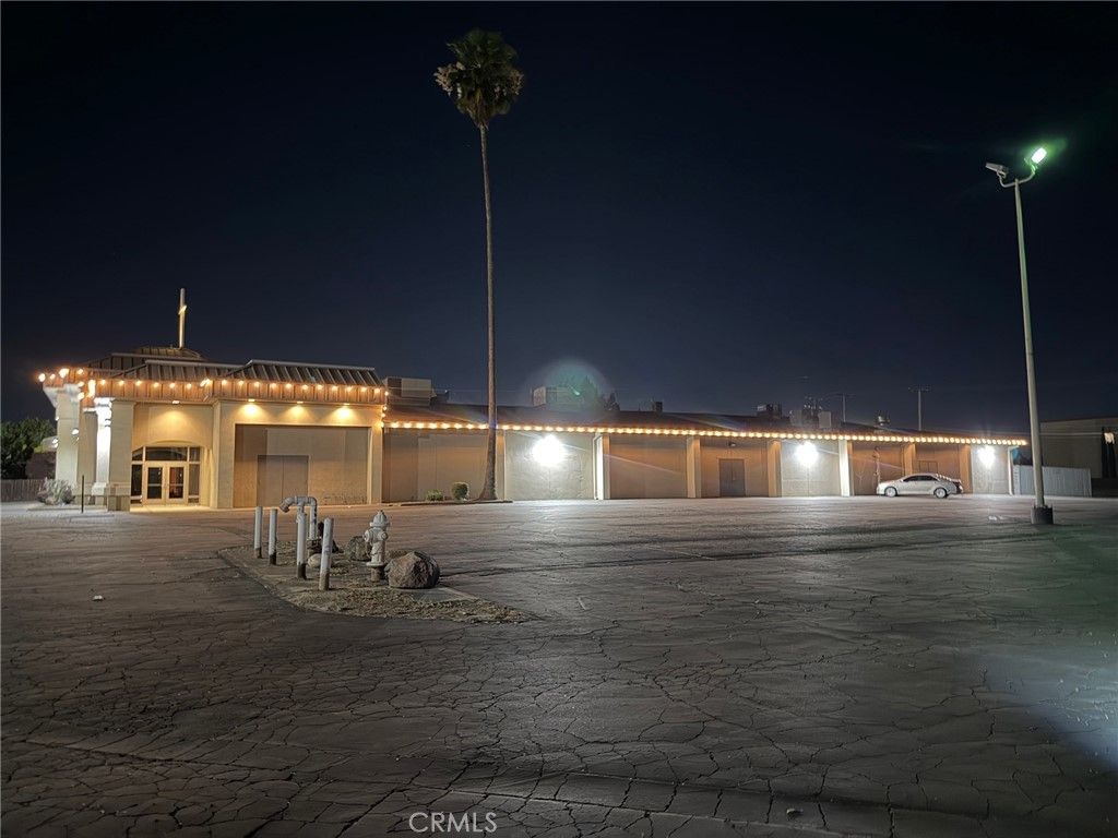 Image 3 of property listing at 6331 Watt, North Highlands, CA 95660