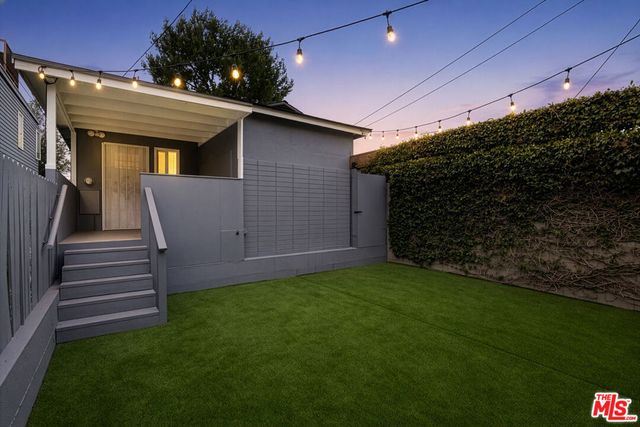806 Navy Street, Santa Monica, CA 90405