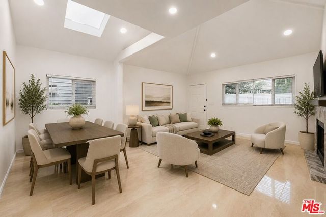 806 Navy Street, Santa Monica, CA 90405