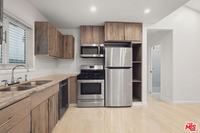 806 Navy Street, Santa Monica, CA 90405