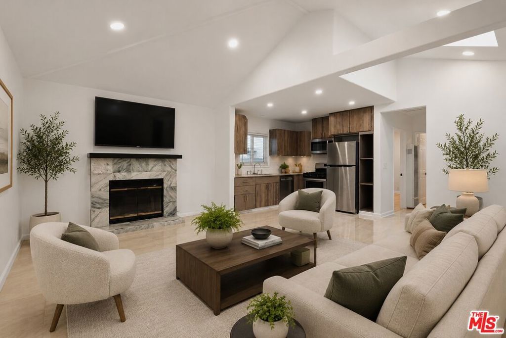 806 Navy Street, Santa Monica, CA 90405 — photo 3