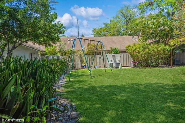 3082 S Oakland Forest Drive 1306, Oakland Park, FL 33309