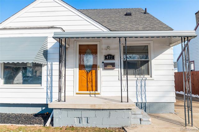 472 Mayflower Avenue, Lincoln Park, MI 48146