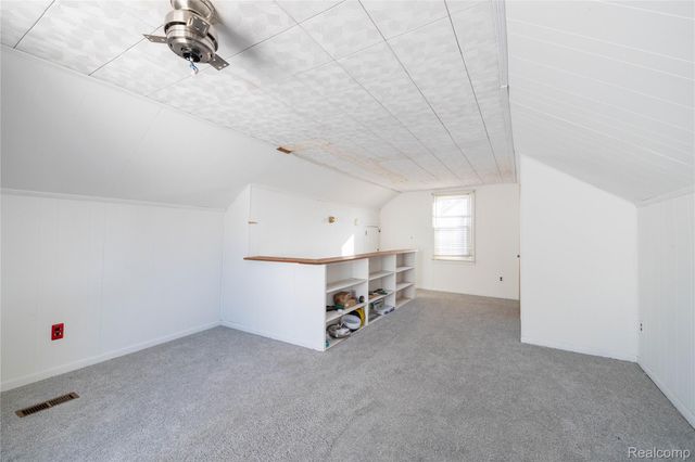 472 Mayflower Avenue, Lincoln Park, MI 48146