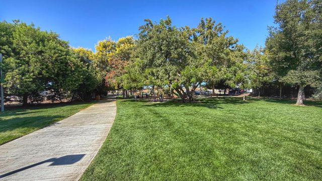 2102 Homecoming Way, Brentwood, CA 94513