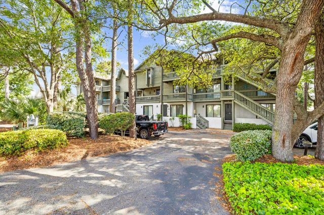 404 72nd Ave N Apt 206, Myrtle Beach, SC 29572