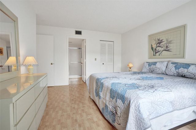 3652 Alder Dr G1, West Palm Beach, FL 33417