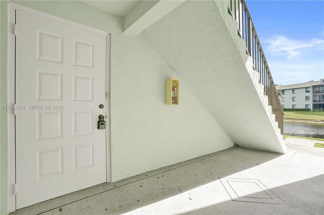 3652 Alder Dr G1, West Palm Beach, FL 33417