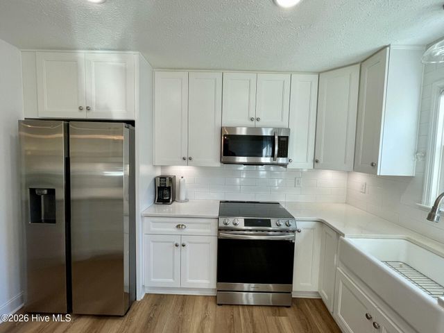 228 Windy Hill Road, Aberdeen, NC 28315