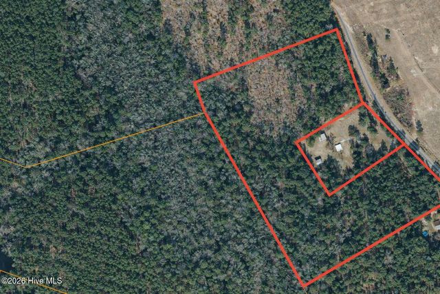 228 Windy Hill Road, Aberdeen, NC 28315