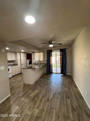 5819 N 59th Drive, Glendale, AZ 85301