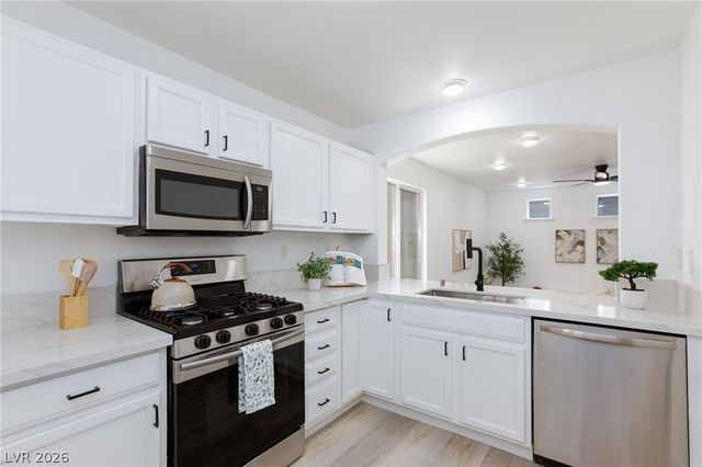 10373 Perfect Parsley Street, Las Vegas, NV 89183