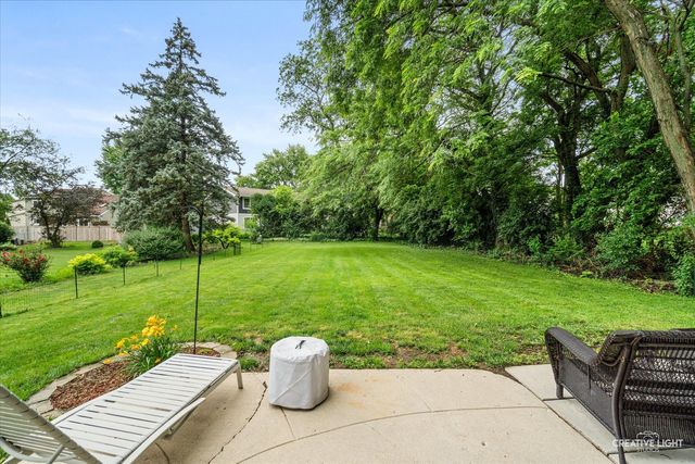 1350 Leverenz Road, Naperville, IL 60564