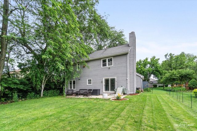 1350 Leverenz Road, Naperville, IL 60564