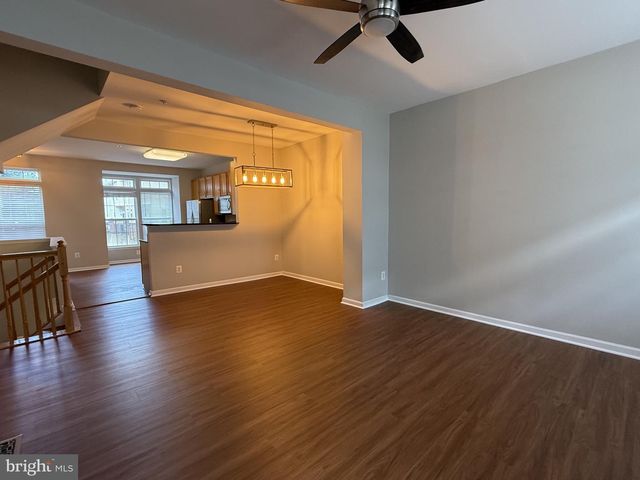 970 HARRISON CIR, Alexandria, VA 22304