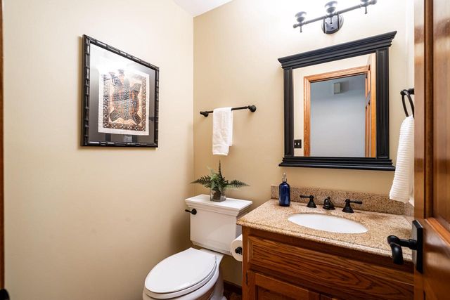 S24W27029 Apache PASS, Waukesha, WI 53188