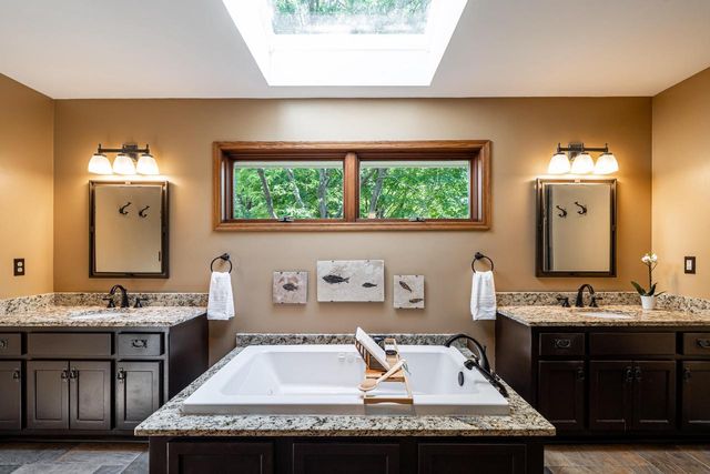 S24W27029 Apache PASS, Waukesha, WI 53188
