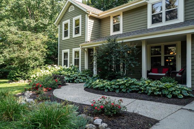 S24W27029 Apache PASS, Waukesha, WI 53188