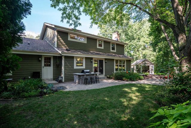 S24W27029 Apache PASS, Waukesha, WI 53188