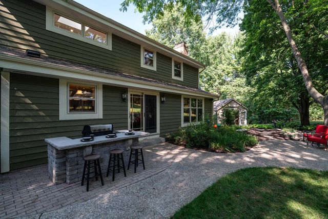 S24W27029 Apache PASS, Waukesha, WI 53188
