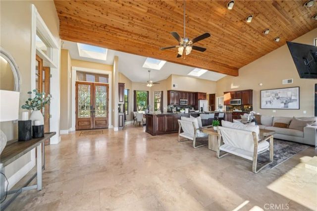 37289 Via Majorca, Murrieta, CA 92562