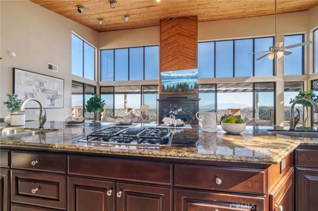 37289 Via Majorca, Murrieta, CA 92562