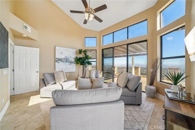 37289 Via Majorca, Murrieta, CA 92562