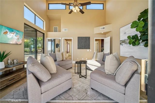 37289 Via Majorca, Murrieta, CA 92562
