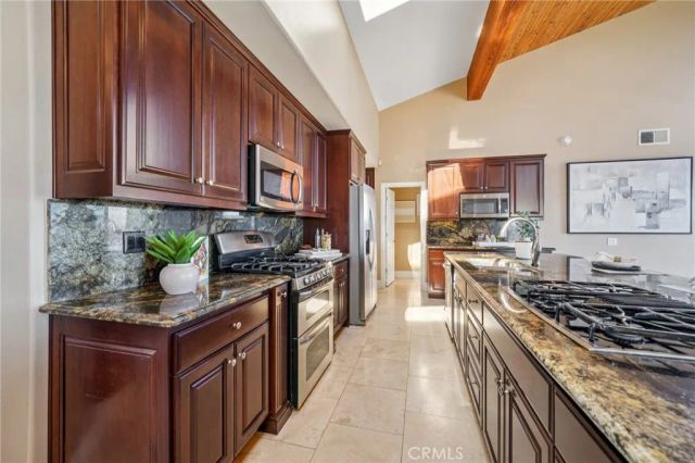 37289 Via Majorca, Murrieta, CA 92562