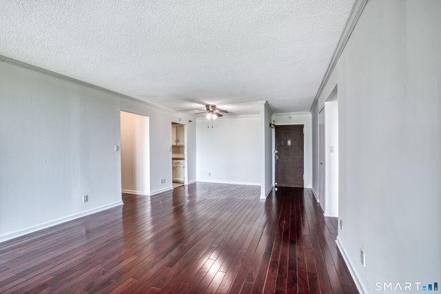 1 Strawberry Hill Avenue 7D, Stamford, CT 06902