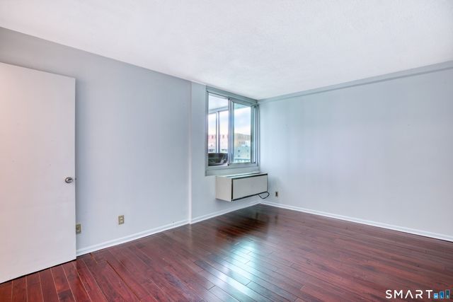 1 Strawberry Hill Avenue 7D, Stamford, CT 06902