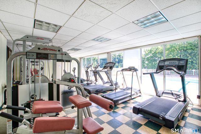 1 Strawberry Hill Avenue 7D, Stamford, CT 06902