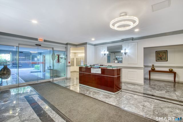 1 Strawberry Hill Avenue 7D, Stamford, CT 06902