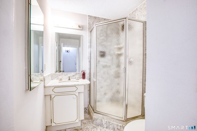 1 Strawberry Hill Avenue 7D, Stamford, CT 06902