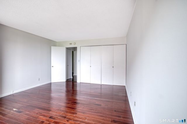 1 Strawberry Hill Avenue 7D, Stamford, CT 06902