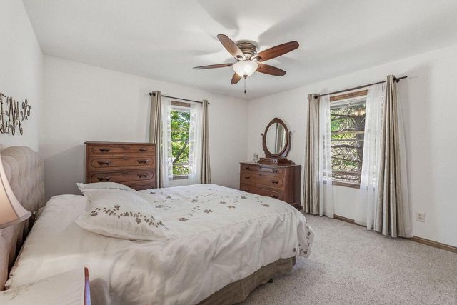 N79W15586 Deerfield TRAIL, Menomonee Falls, WI 53051