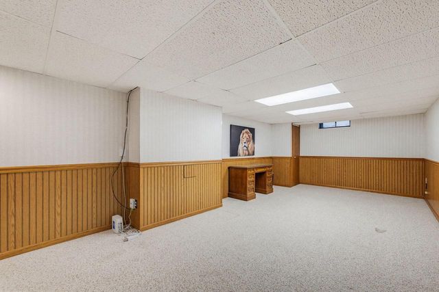 N79W15586 Deerfield TRAIL, Menomonee Falls, WI 53051