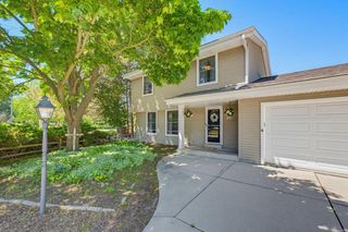 N79W15586 Deerfield TRAIL, Menomonee Falls, WI 53051