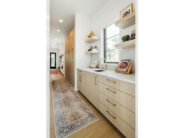 111 S Clermont St, Denver, CO 80246