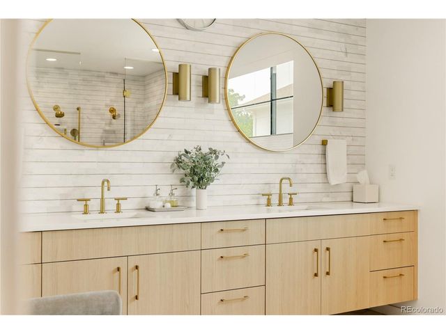 111 S Clermont St, Denver, CO 80246
