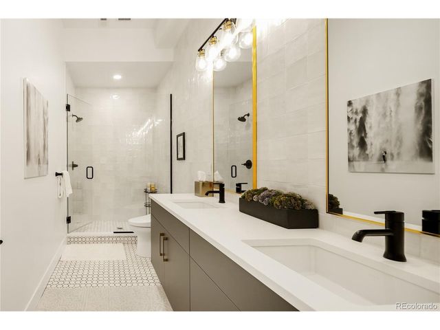 111 S Clermont St, Denver, CO 80246