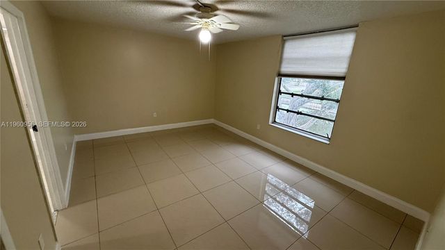 8350 Sands Point Blvd E204, Tamarac, FL 33321