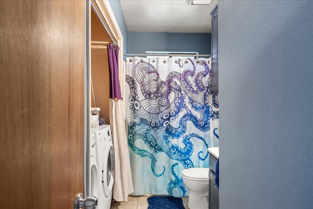 2708 Cedarhill Street, Granbury, TX 76048