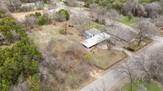2708 Cedarhill Street, Granbury, TX 76048