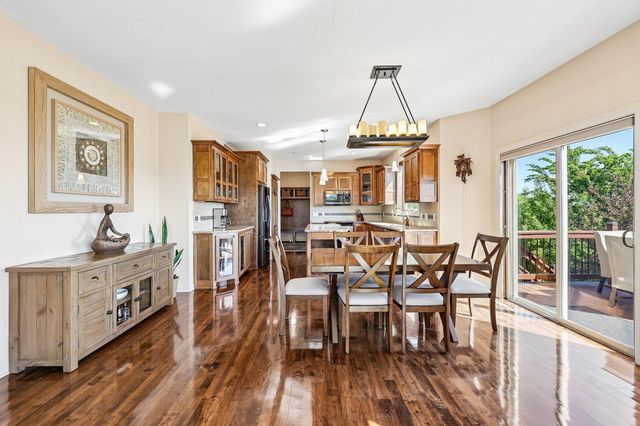 643 Parkside Court, Eagan, MN 55123