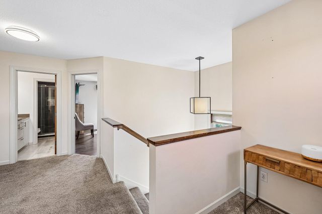 643 Parkside Court, Eagan, MN 55123