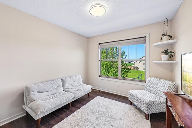 643 Parkside Court, Eagan, MN 55123